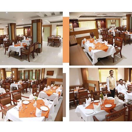 Hotel Anjali Park Коттаям Экстерьер фото