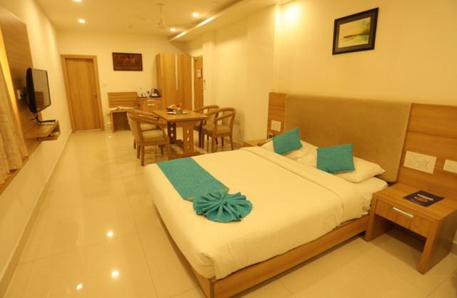Hotel Anjali Park Коттаям Экстерьер фото