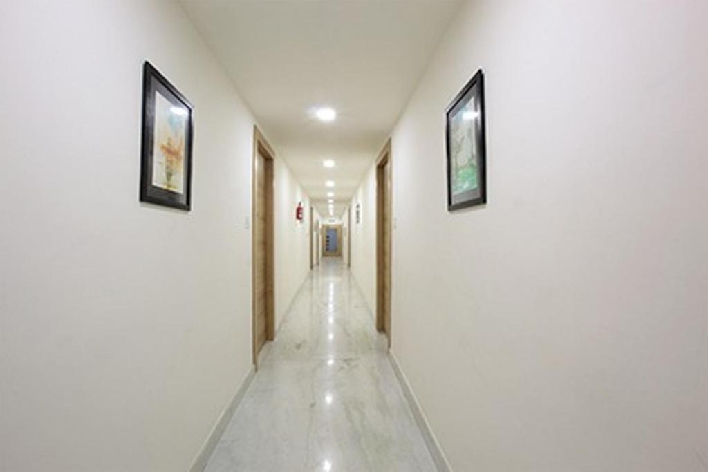 Hotel Anjali Park Коттаям Экстерьер фото